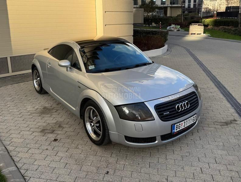 Audi TT 
