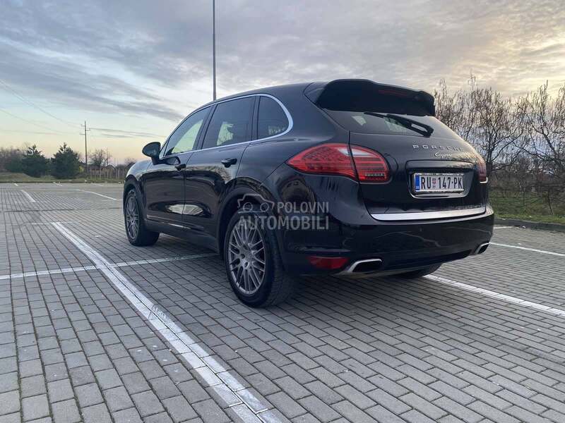 Porsche Cayenne 