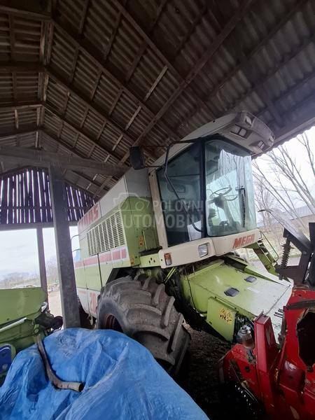Claas mega  204