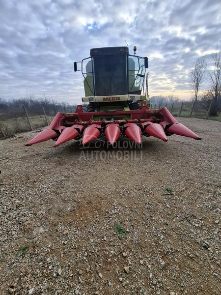 Claas mega  204