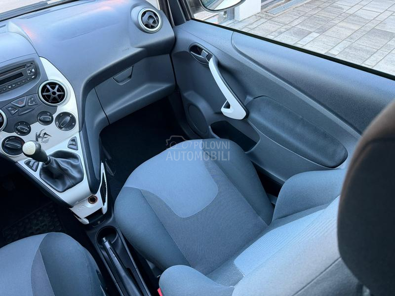 Ford Ka iz CH  t o p