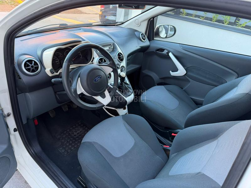 Ford Ka iz CH  t o p