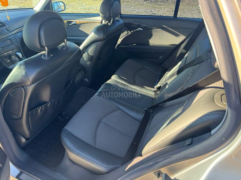 Mercedes Benz E 220 