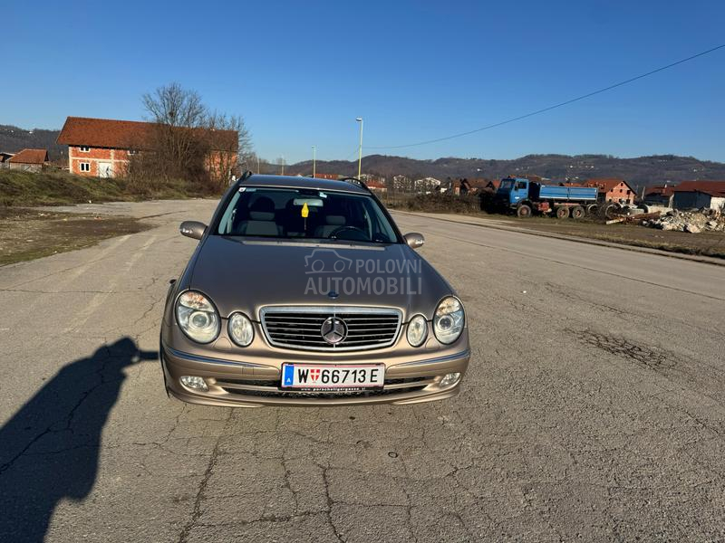 Mercedes Benz E 220 