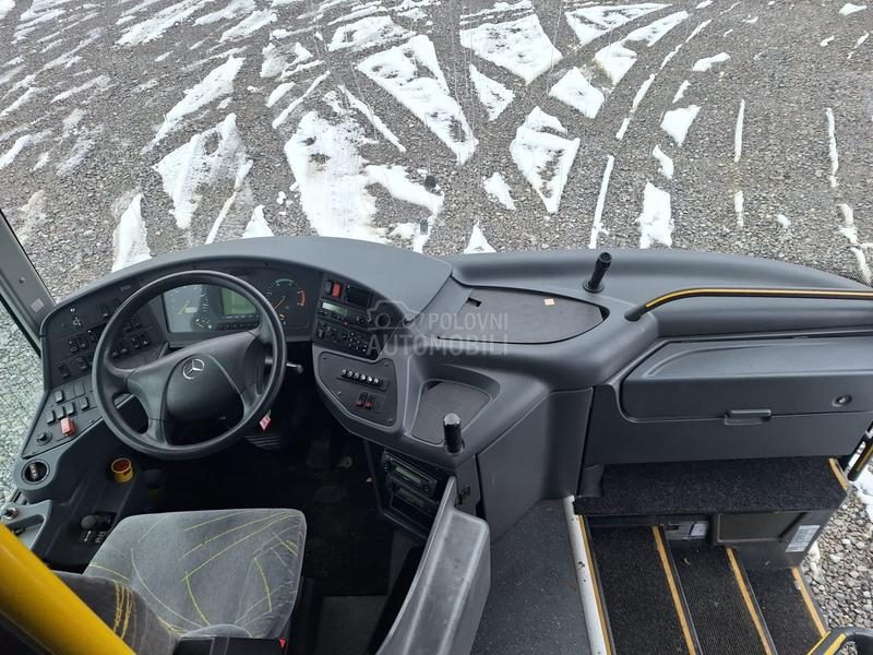 Mercedes Benz Integro