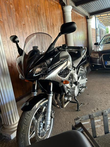 Yamaha Fazer FZS 600