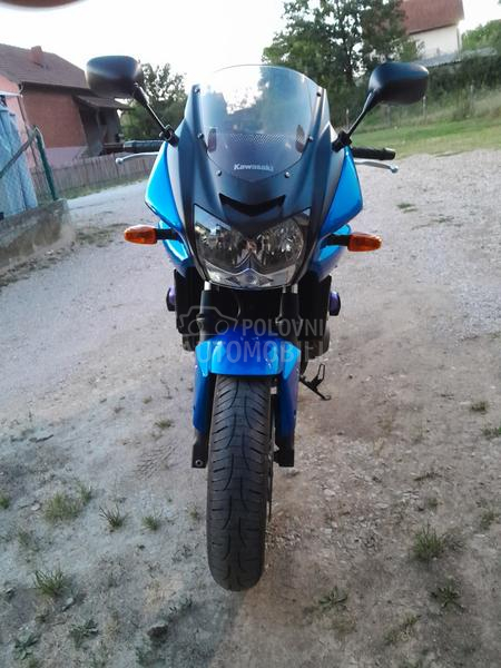 Kawasaki z750s