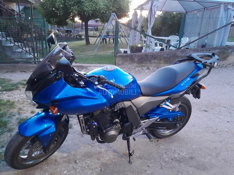 Kawasaki z750s