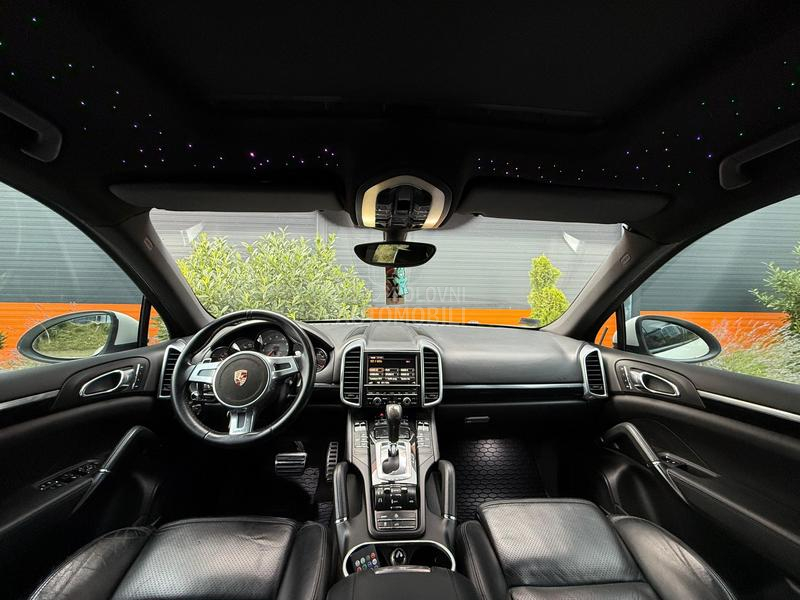 Porsche Cayenne GTS