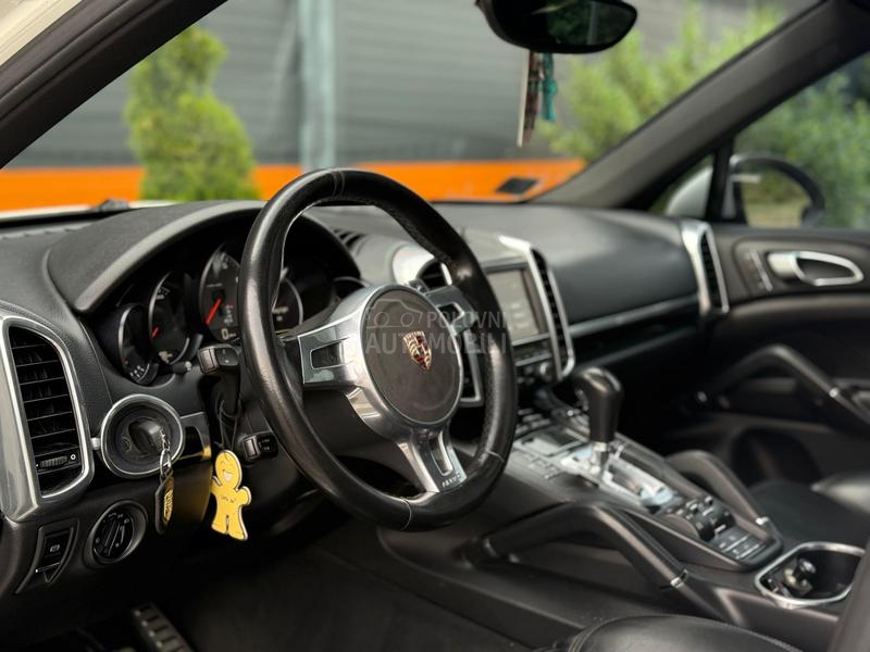 Porsche Cayenne GTS