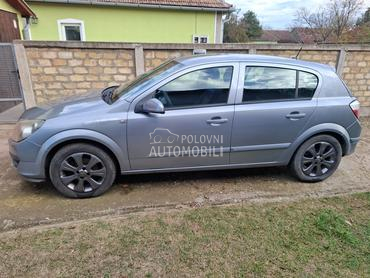 Opel Astra H 1.6
