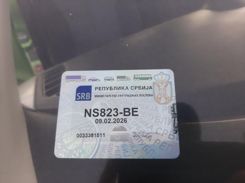 Mazda 2 1.4 hdi ČITAJ 0PIS