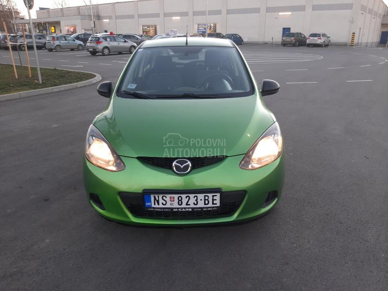 Mazda 2 1.4 hdi ČITAJ 0PIS