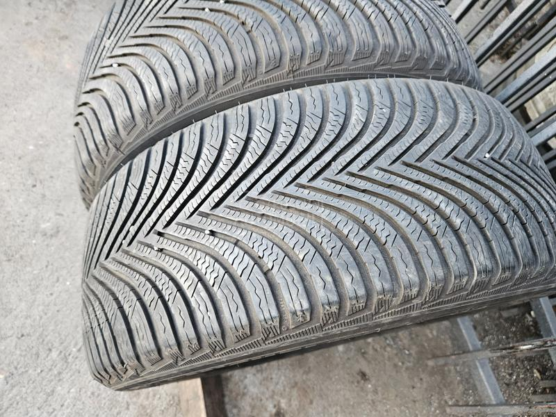 Michelin 215/55 R17 Sve sezone
