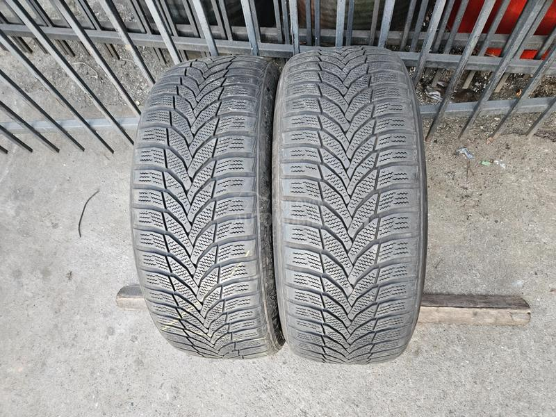 Nexen 215/55 R17 Sve sezone