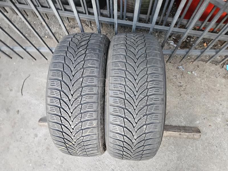 Nexen 215/55 R17 Sve sezone
