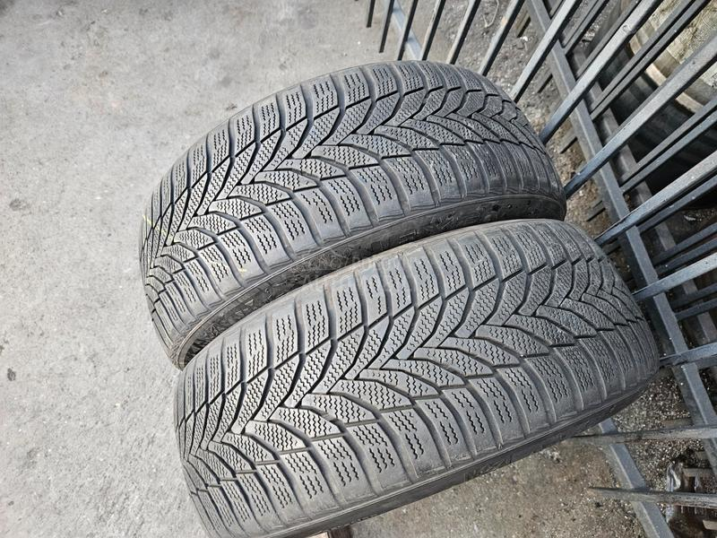 Nexen 215/55 R17 Sve sezone