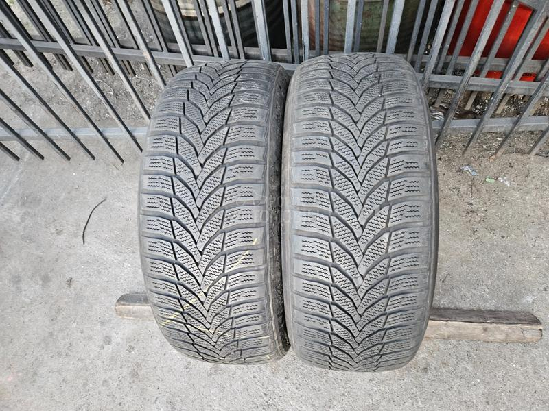Nexen 215/55 R17 Sve sezone