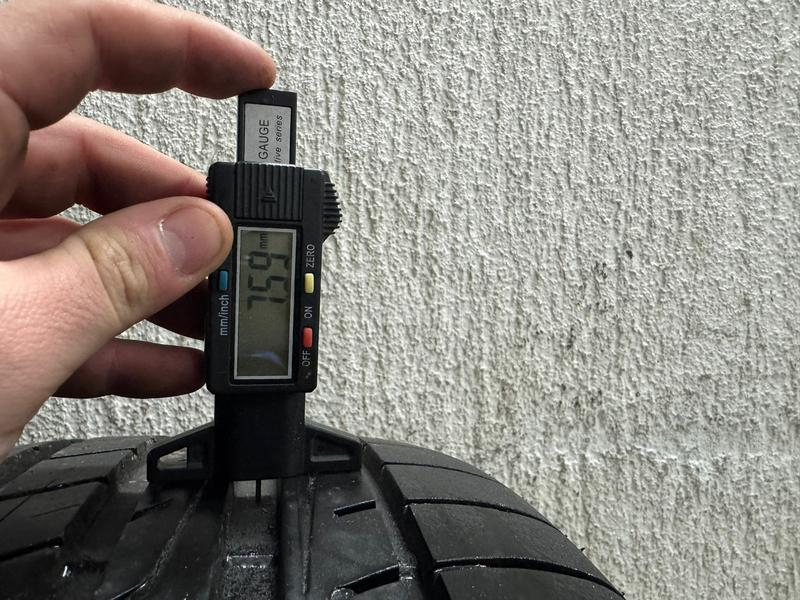 Kelly 225/45 R17 Letnja