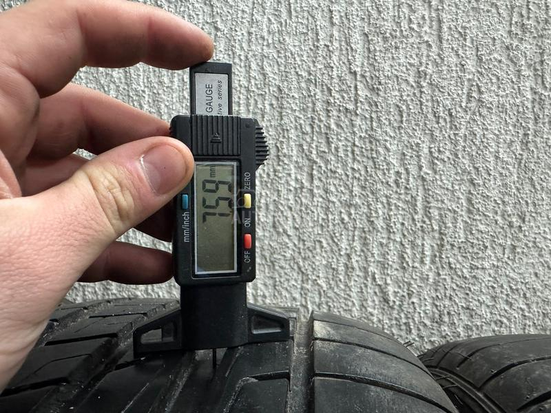 Kelly 225/45 R17 Letnja