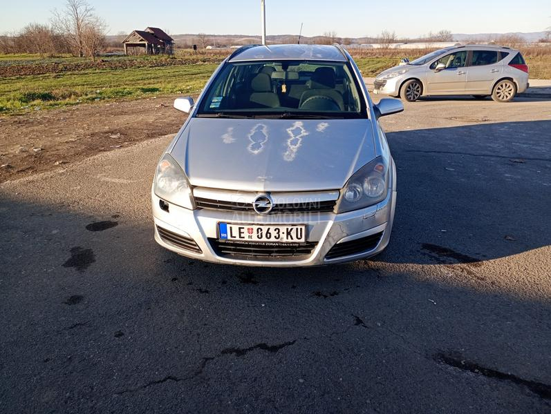 Opel Astra H 