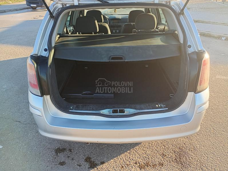 Opel Astra H 