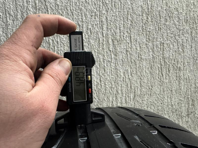 Semperit 235/55 R18 Letnja