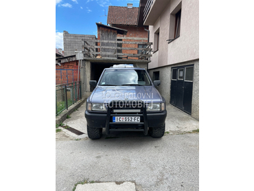 Opel Frontera 