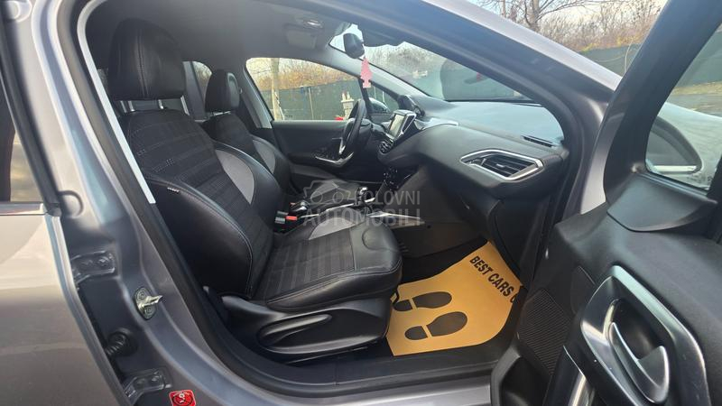 Peugeot 2008 1.6E-HDI ALLURE