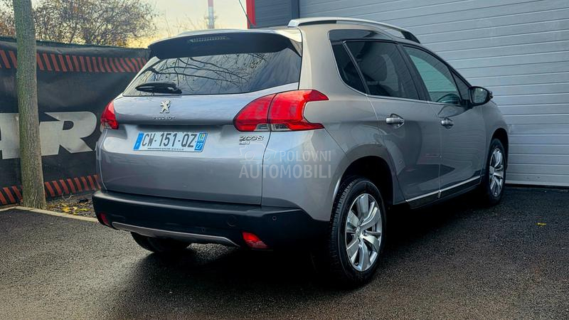 Peugeot 2008 1.6E-HDI ALLURE
