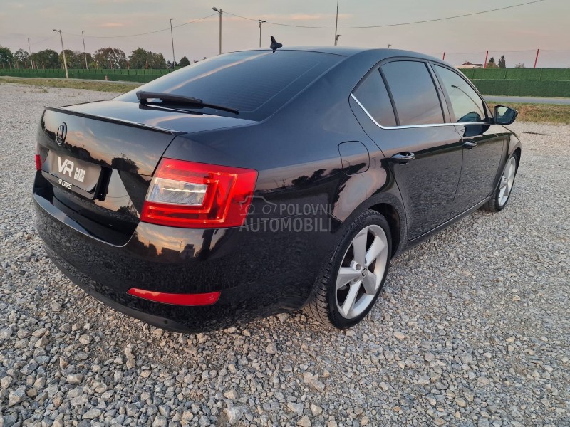 Škoda Octavia 1.8 TSI ELEGANCE
