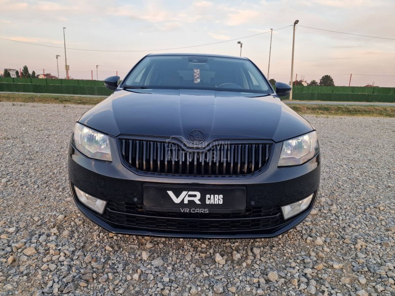 Škoda Octavia 1.8 TSI ELEGANCE