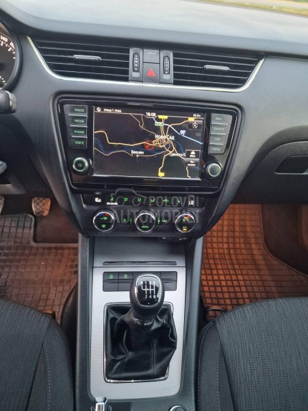 Škoda Octavia 1.8 TSI ELEGANCE
