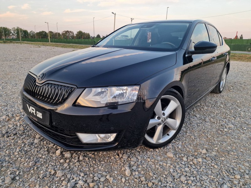 Škoda Octavia 1.8 TSI ELEGANCE