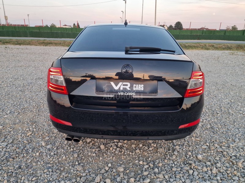 Škoda Octavia 1.8 TSI ELEGANCE