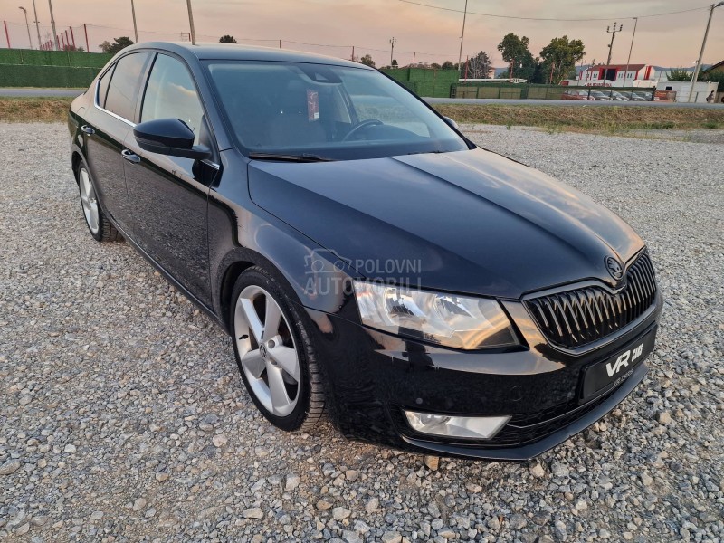 Škoda Octavia 1.8 TSI ELEGANCE