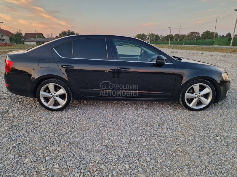 Škoda Octavia 1.8 TSI ELEGANCE