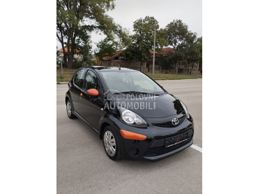 Toyota Aygo 1.0 vvt