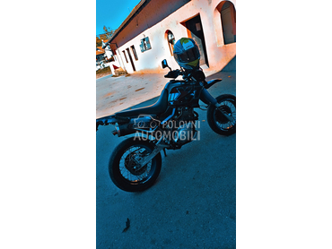 Yamaha Xt