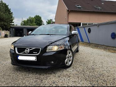 Volvo V50 R design