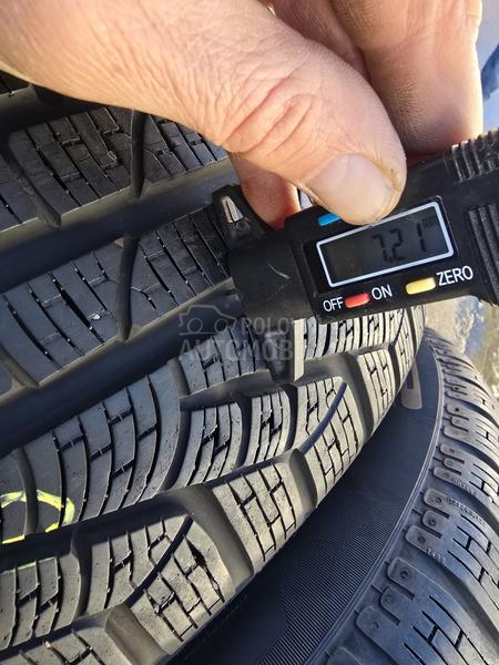 Pirelli 225/55 R17 Zimska