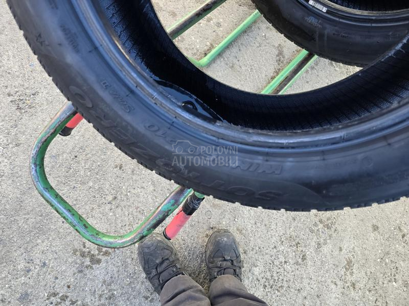 Pirelli 225/55 R17 Zimska