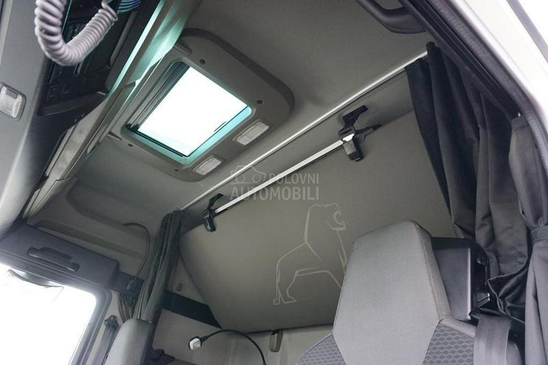 MAN TGX / prikolica DOM1701