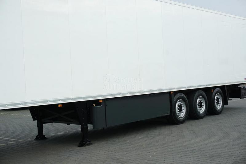 Schmitz Cargobull DOM1706