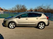 Peugeot 3008 1.6D/FABRIČKO STANJE