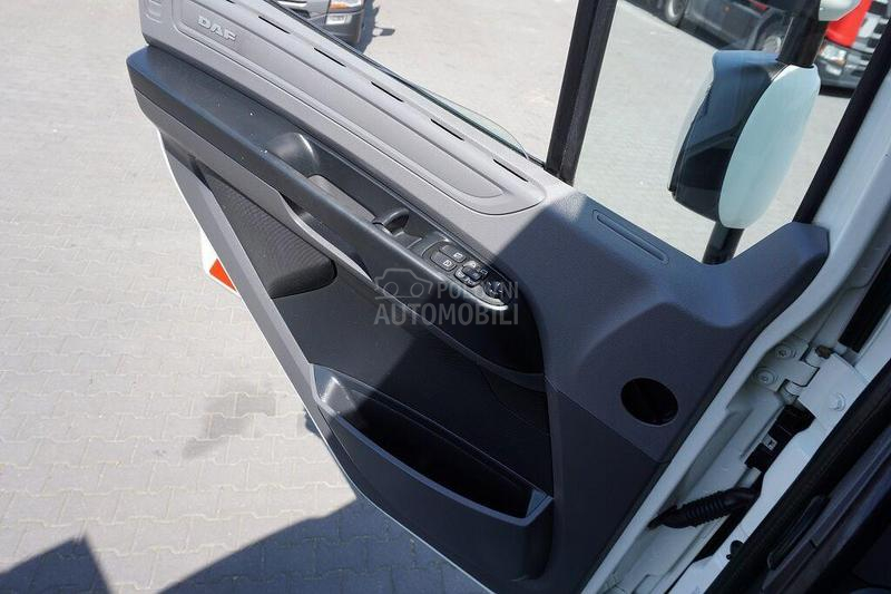 DAF CF furgon DOM1710