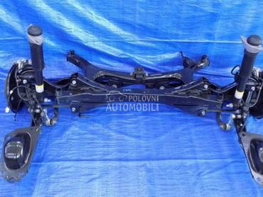 zadnji trap levi i desni za Toyota C-HR od 2016. do 2025. god.