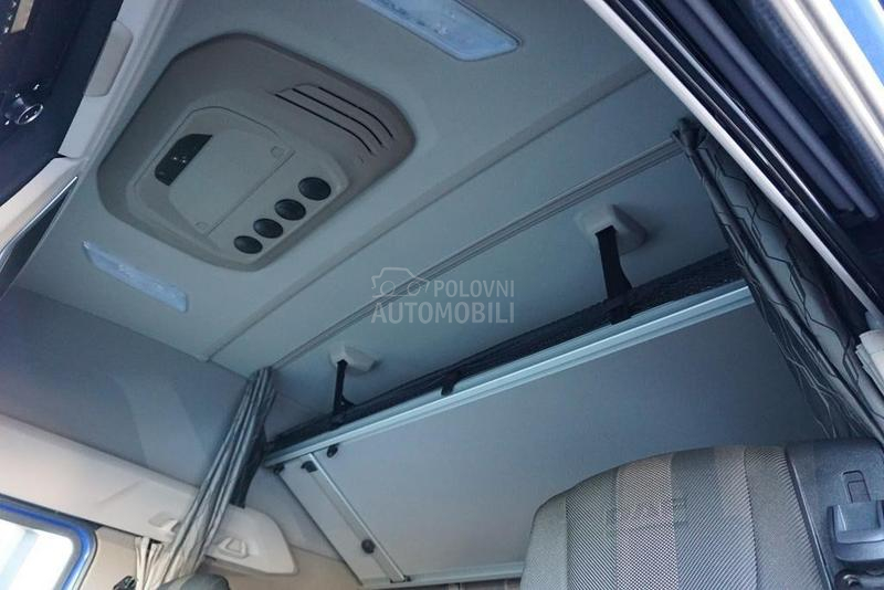 DAF XG tegljač DOM1715