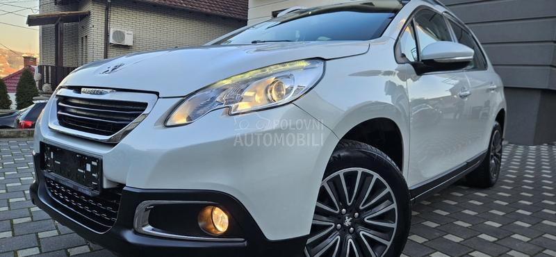 Peugeot 2008 1.2 ALLURE NOV NOV