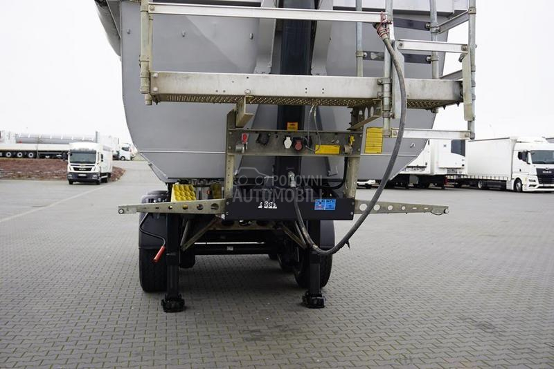 Kögel kipera DOM1717